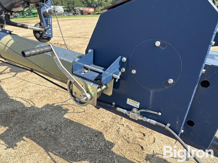 2022-harvest-international-h1082-image-15