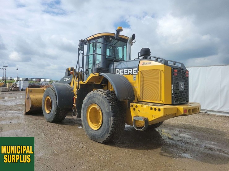 2017-deere-724k-image-2
