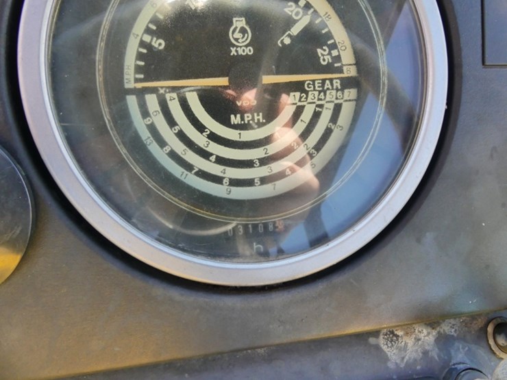 john-deere-2355-image-14