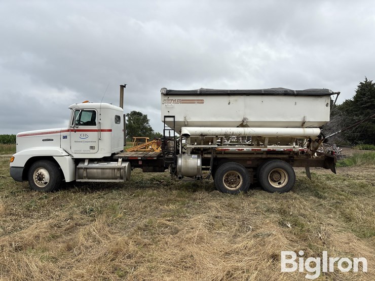 1989-freightliner-fld120-image-8