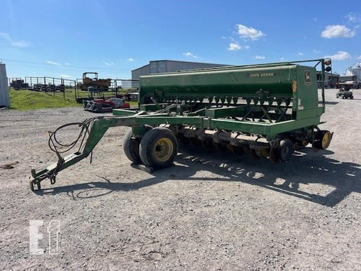 1993-john-deere-750-image-8
