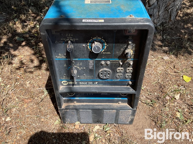 bobcat-225-image-11