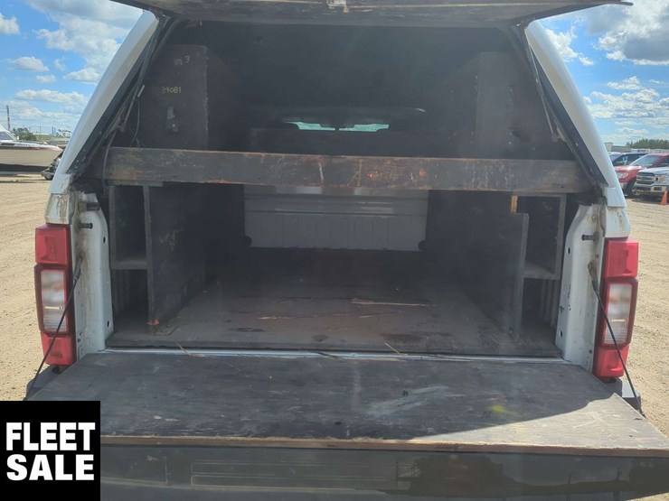 2021-ford-f250-image-19