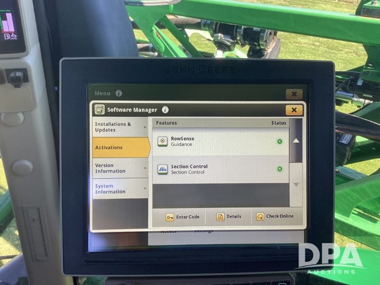 2020-john-deere-r4038-image-24
