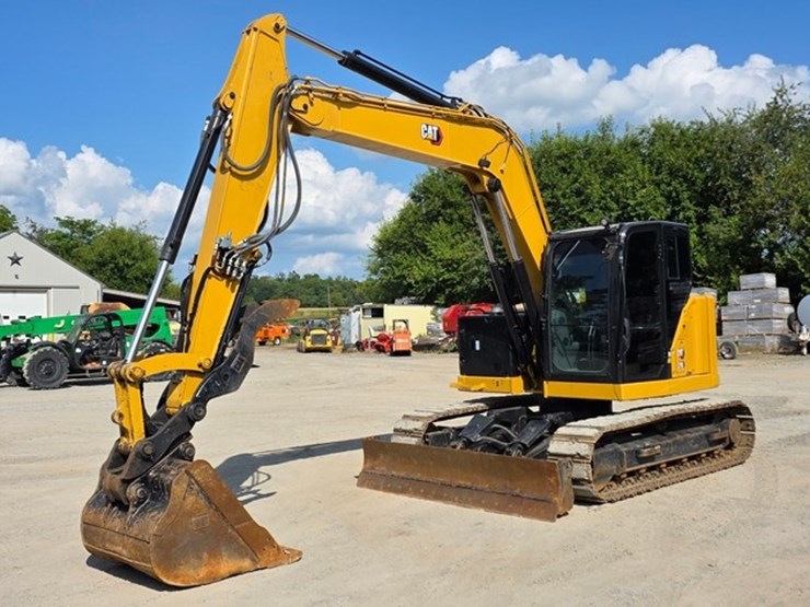 2023-caterpillar-310-image-1
