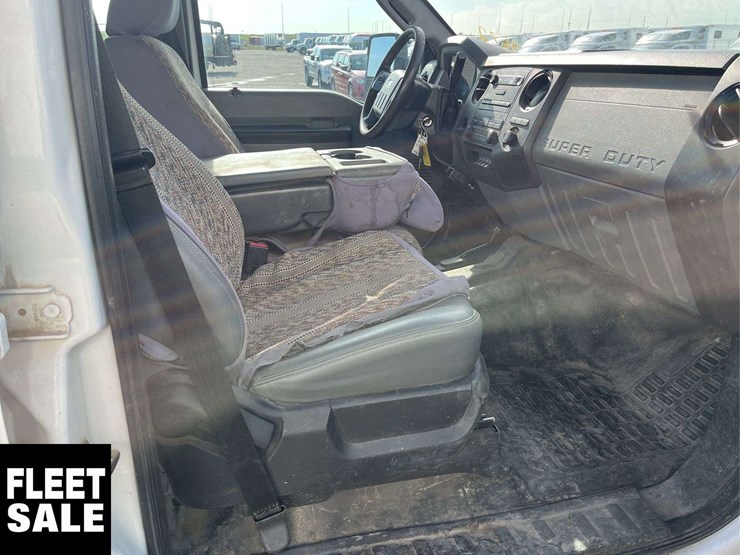 2014-ford-f350-image-14