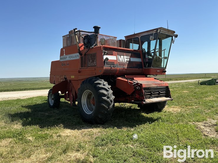1983-massey-ferguson-860-image-3