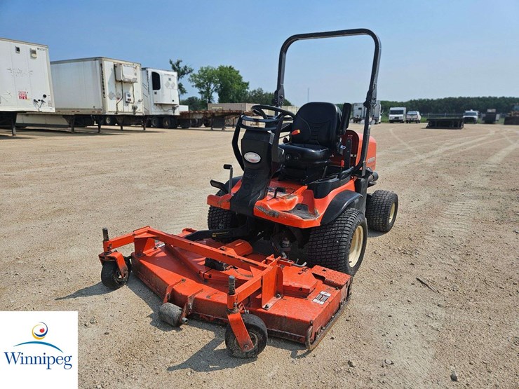 2016-kubota-f3990-image-1