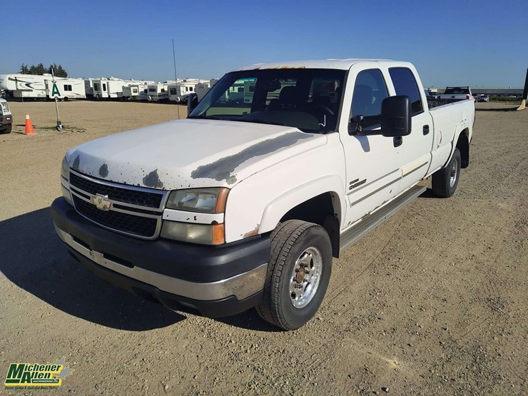2007-chevrolet-silverado-2500hd-image-1