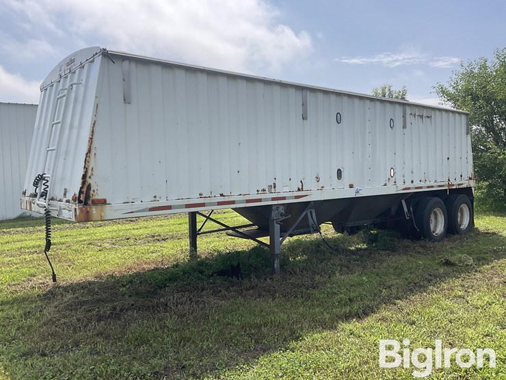 1996-jet-grain-trailer-image-1
