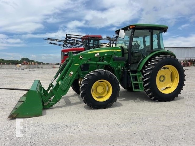 john-deere-6105d-image-2