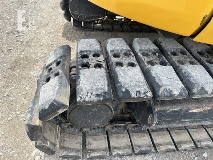 komatsu-pc78mr-6-image-13