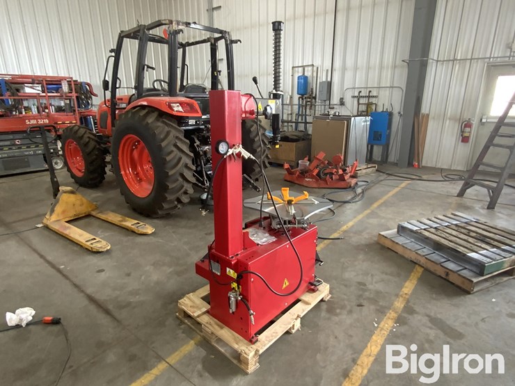 2025-ce-semi-automatic-tyre-changer-image-5