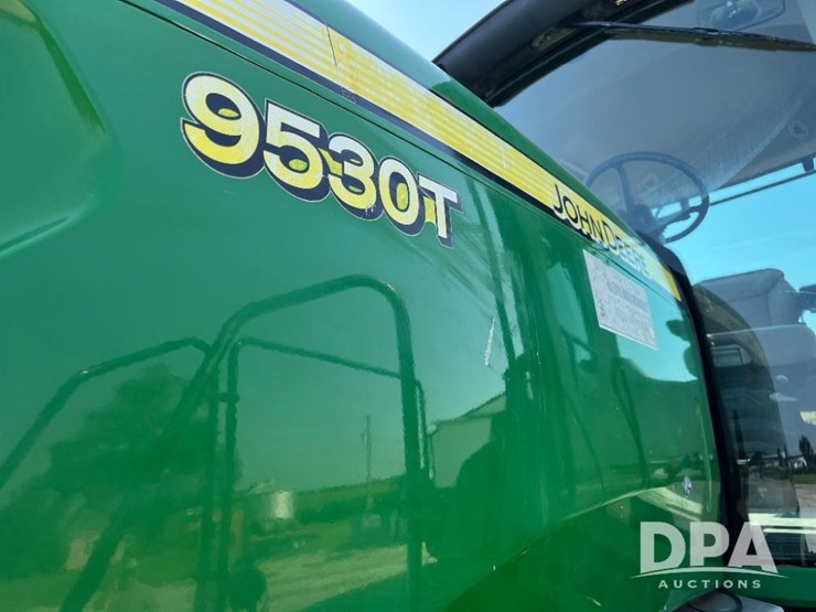 2010-john-deere-9530t-image-22