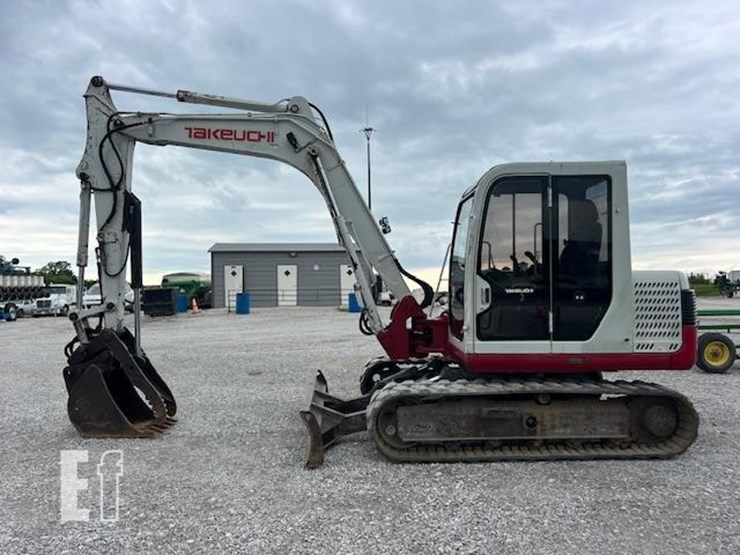 takeuchi-tb175-image-2