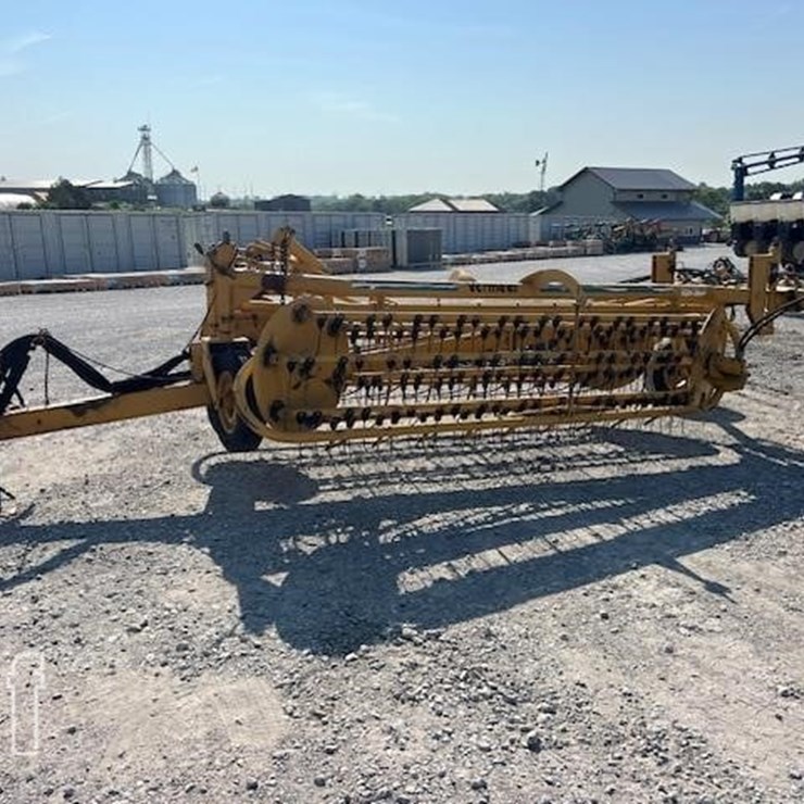 1998 VERMEER R23A