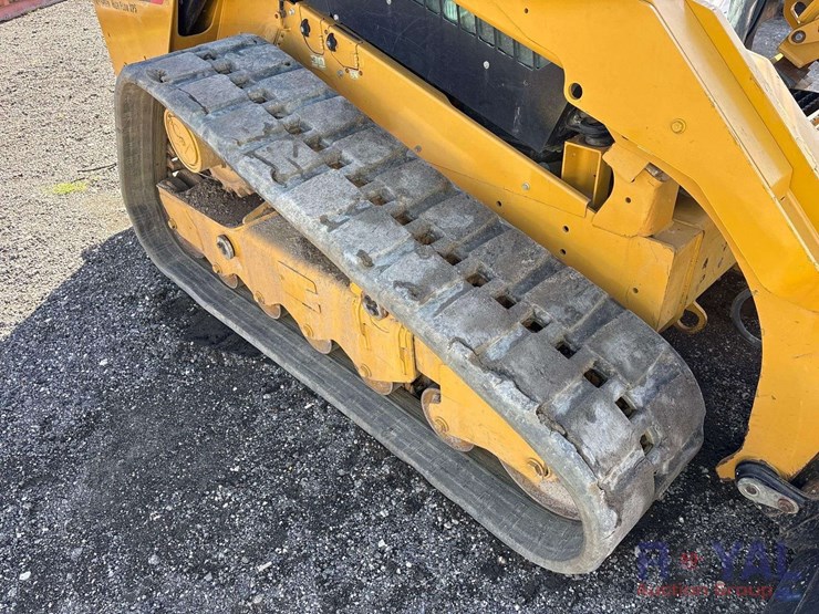 2019-caterpillar-299d2-image-11