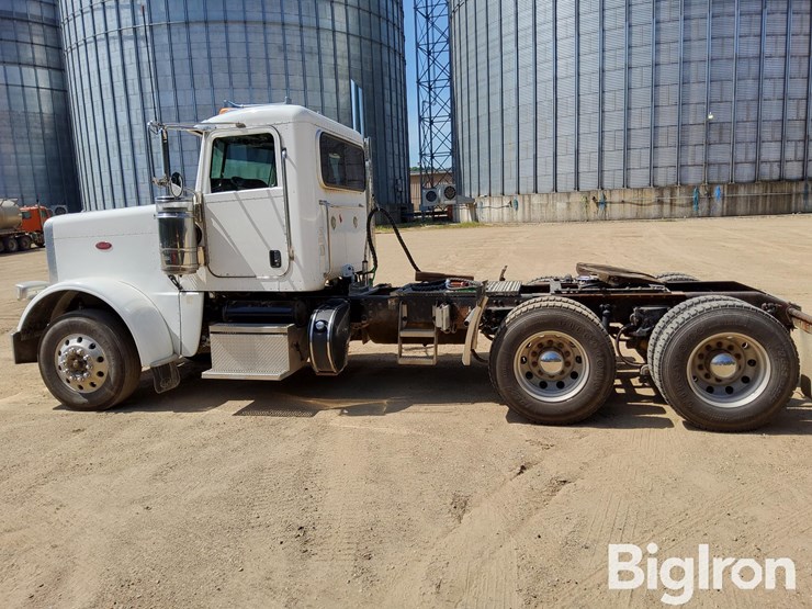 2013-peterbilt-388-image-8