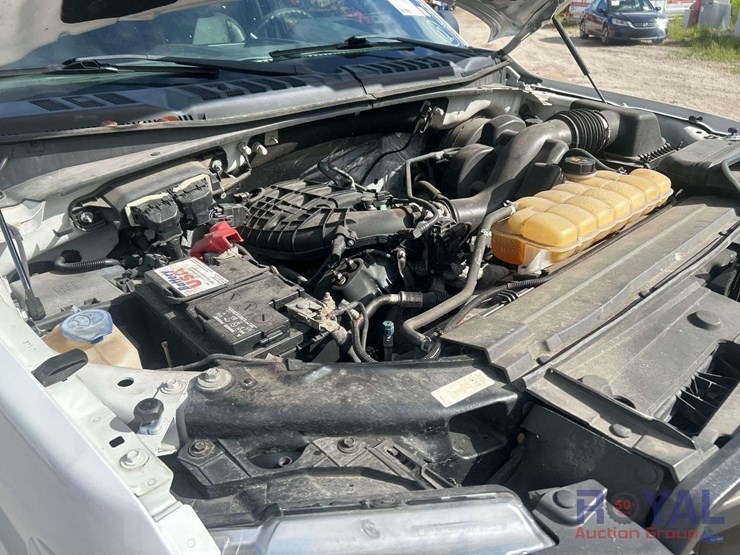2017-ford-f150-image-14