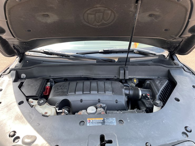 2013-buick-enclave-image-48