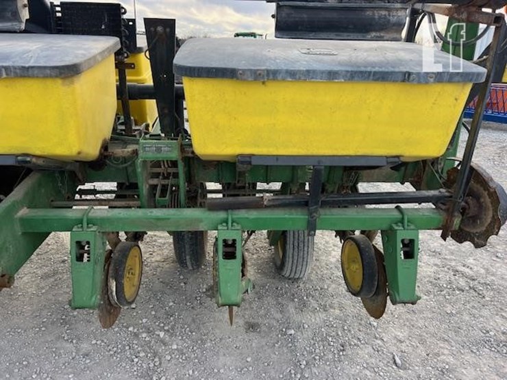 john-deere-1750-image-14