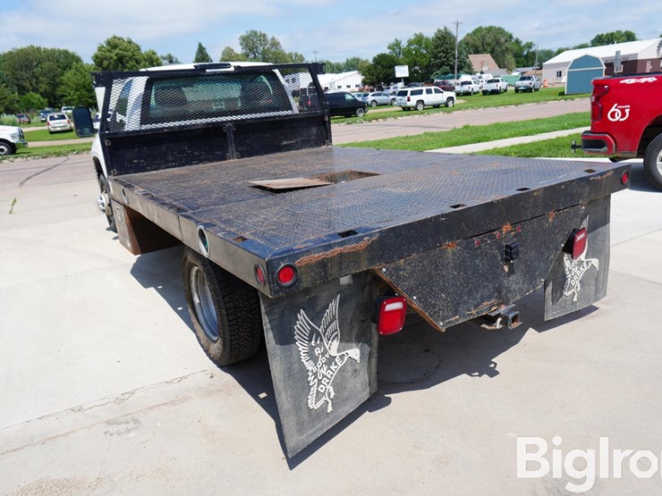 2011-gmc-sierra-3500-image-7