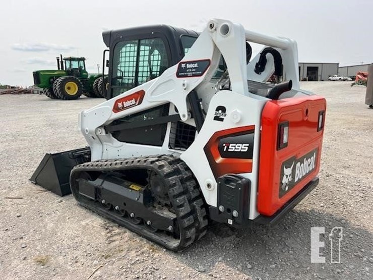 2024-bobcat-t595-image-3