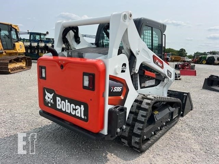 2024-bobcat-t595-image-4