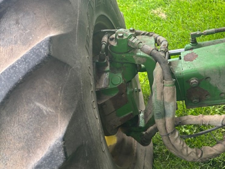 john-deere-6810-image-10