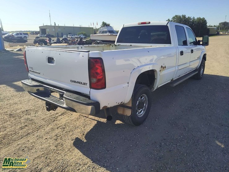 2007-chevrolet-silverado-2500hd-image-4