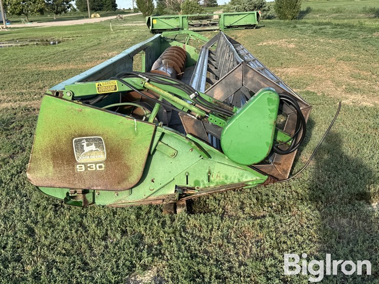 1990-john-deere-930-image-4