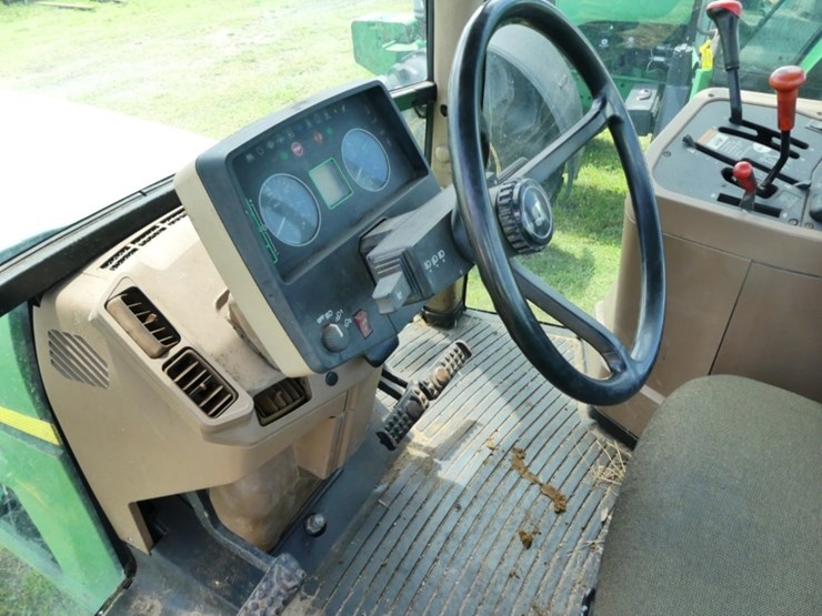 john-deere-7210-image-11