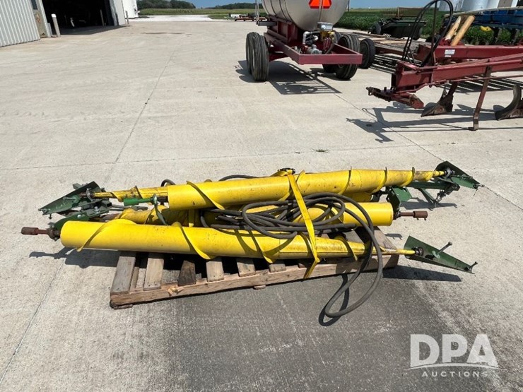 john-deere-c-image-2