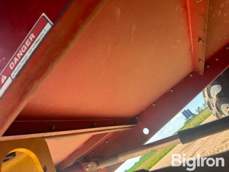 2010-case-ih-7120-image-20
