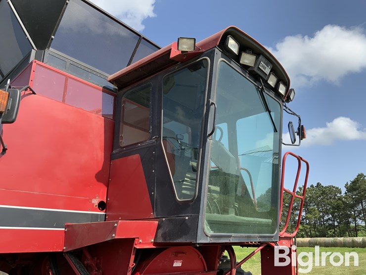 1989-case-ih-1660-image-10