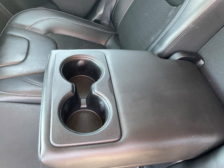 2019-jeep-cherokee-image-54