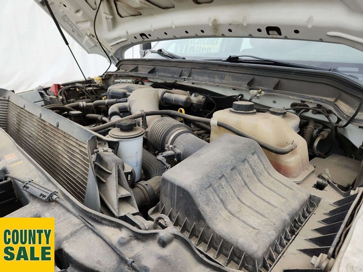 2011-ford-f450-image-22
