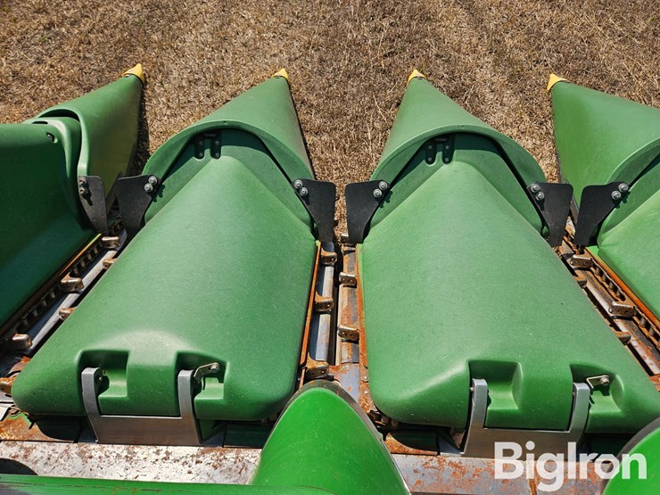 2008-john-deere-608c-image-19