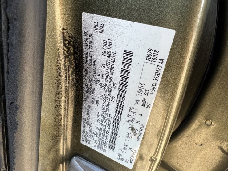 2014-ford-escape-image-10