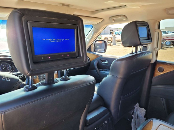 2012-infiniti-qx56-image-7
