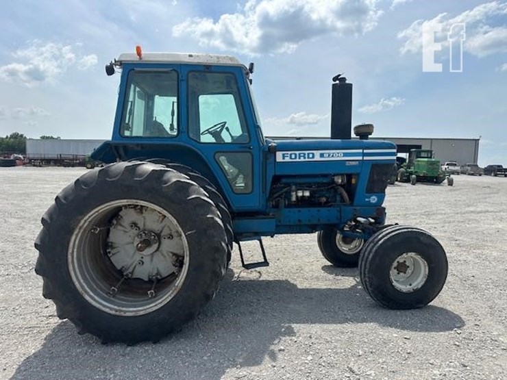 ford-8700-image-8