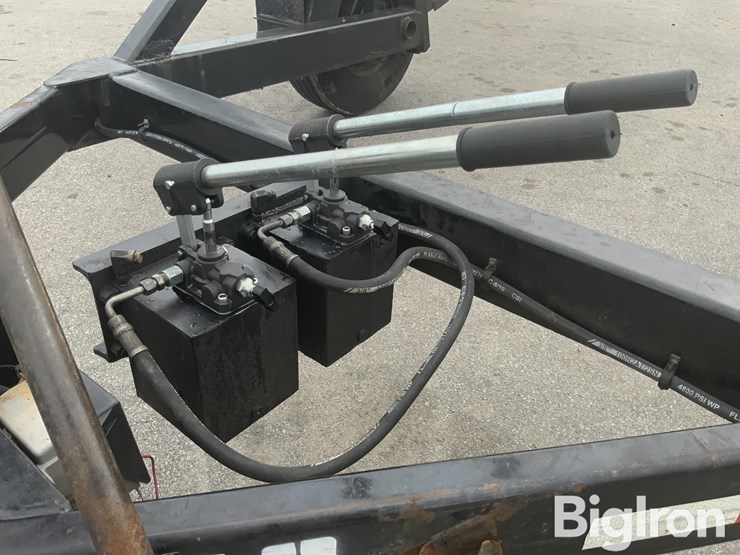 2021-lucon-custom-heavy-haul-rth-60-s/a-hydraulic-reel-trailer-image-12