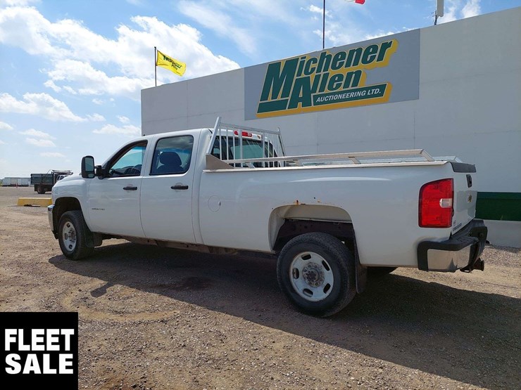 2013-chevrolet-silverado-2500hd-image-3