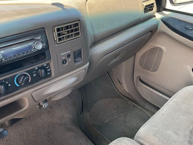 1999-ford-f250-image-38