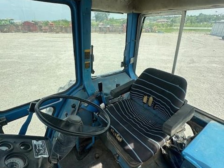 ford-8700-image-15