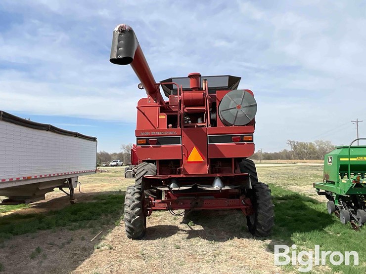 1990-case-ih-1680-image-6
