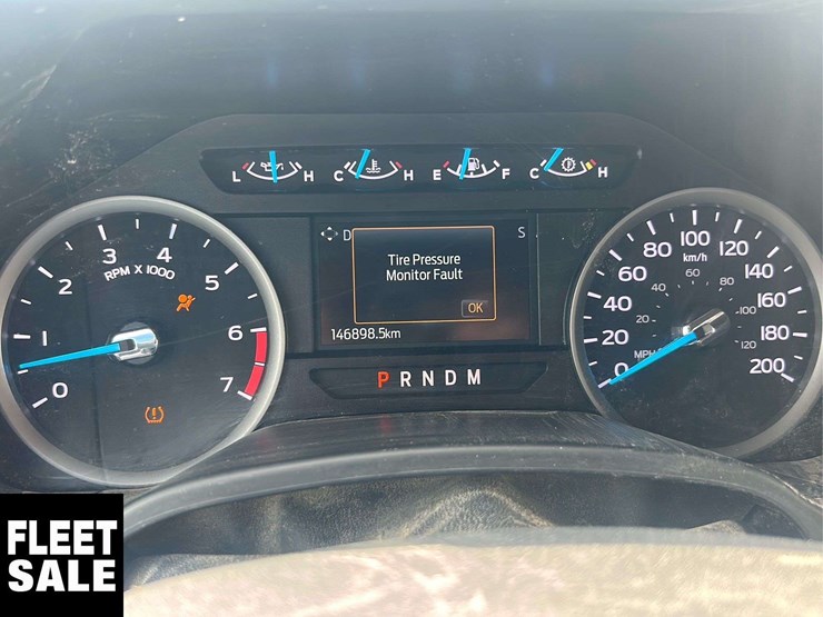 2021-ford-f350-image-6