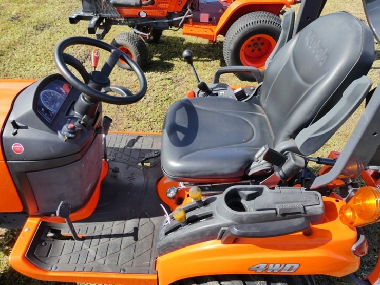 kubota-bx2380-image-9