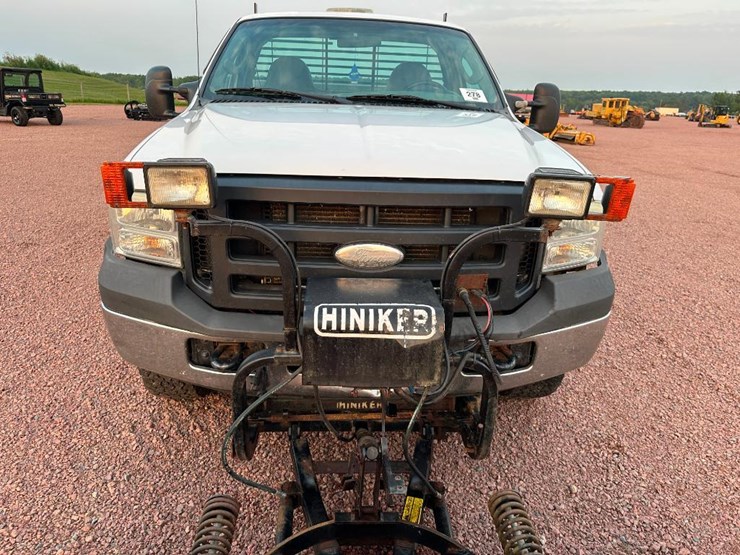 2006-ford-f250-xl-image-20