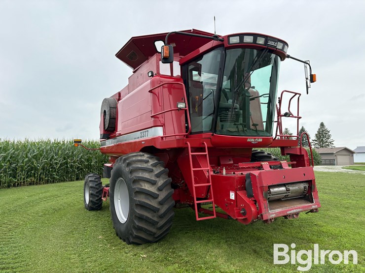 2006-case-ih-2377-image-3